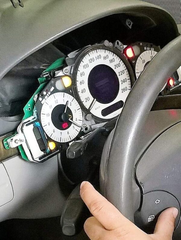 Επισκευή καντράν Mercedes